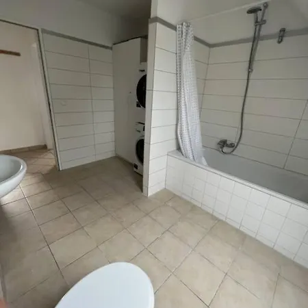 Mg 32 59M² Grosse Unterkunft Fuer Bis Zu 5 Personen Mönchengladbach Zewnętrze zdjęcie