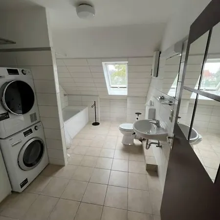 Mg 32 59M² Grosse Unterkunft Fuer Bis Zu 5 Personen Mönchengladbach Zewnętrze zdjęcie